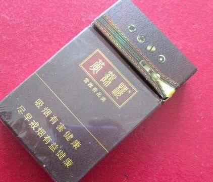 使用高档香烟接待